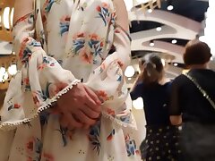 ZGUPSK-013 Sizzling Asian Flexes Her Curves in Steamy Gym Workout Showdown