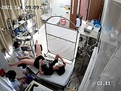 Korean_Clinic_1 Seductive Japanese Cutie Devours Load With Unbridled Lustful Hunger